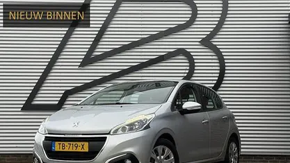 Occasion 2018 Peugeot 208 Hatchback | € 7.943 (Eerlijke prijs)