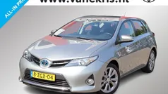 Grijs Gebruikt 2014 Toyota Auris Hatchback | € 12.499 (Eerlijke prijs)