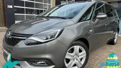 Grijs Gebruikt 2018 Opel Zafira MPV | € 17.950 (Eerlijke prijs)