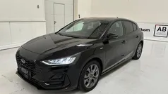 Gebruikt 2022 Ford Focus ST-Line Sedan | € 22.990 (Eerlijke prijs)