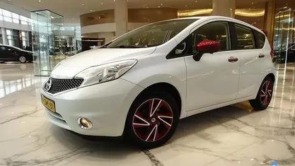 Wit (parellak) Gebruikt 2013 Nissan Note MPV | € 5.950 (Eerlijke prijs)