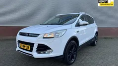 Wit Gebruikt 2016 Ford Kuga Titanium SUV | € 17.950 (Eerlijke prijs)