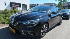 Zwart Gebruikt 2019 Renault Mégane IV Bose Edition Hatchback | € 14.950 (Eerlijke prijs)