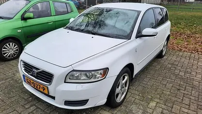 Wit Occasion 2008 Volvo V50 Stationwagen | € 1.400 (Super prijs)