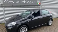 Zwart Gebruikt 2018 Fiat Punto Lounge Hatchback | € 8.950 (Eerlijke prijs)