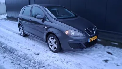 Grijs (metallic) Occasion 2009 Seat Altea Reference MPV | € 2.500 (Goede deal)