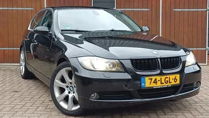 Occasion 2005 BMW 330 Executive Sedan | € 4.250 (Goede deal)