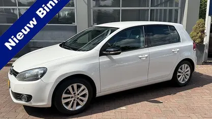 Gebruikt 2011 VW Golf VI Style Hatchback | € 5.950 (Eerlijke prijs)