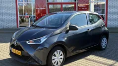 Grijs Gebruikt 2019 Toyota Aygo Hatchback | € 9.400 (Eerlijke prijs)