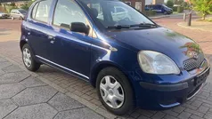 Blauw Gebruikt 2004 Toyota Yaris Hatchback | € 1.950 (Goede deal)