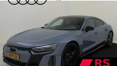 Grijs Occasion 2021 Audi e-tron GT quattro Basis Sedan | € 59.950 (Eerlijke prijs)