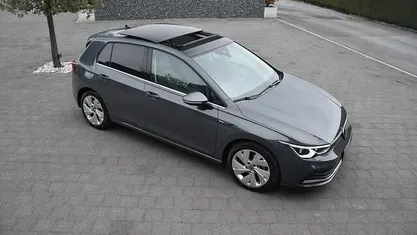 Gebruikt 2021 VW Golf Style Sedan | € 24.990 (Eerlijke prijs)