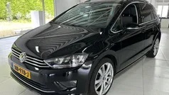 Zwart Gebruikt 2015 VW Golf Sportsvan Highline MPV | € 9.450 (Eerlijke prijs)