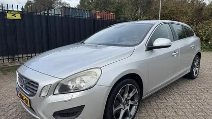 Occasion Volvo V60 Momentum 241 PK (177 kW) 2011 Stationwagen