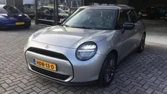 Grijs Nieuw 2025 Mini Cooper Essential Hatchback | € 27.850 (Super prijs)