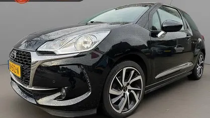 Occasion DS Automobiles DS3 Connected Chic 111 PK (81 kW) 2017 Zwart Hatchback