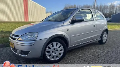 Gebruikt 2006 Opel Corsa Hatchback | € 3.450 (Eerlijke prijs)