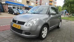 Grijs Gebruikt 2005 Suzuki Swift GLS Hatchback | € 1.950 (Eerlijke prijs)