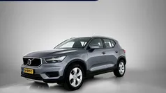 Grijs (metallic) Gebruikt 2019 Volvo XC40 Momentum SUV | € 28.950 (Goede deal)