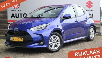 Occasion Toyota Yaris Hybrid Active 2024 Blauw (metallic) Hatchback