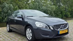 Grijs Gebruikt 2012 Volvo S60 Kinetic Sedan | € 9.999 (Eerlijke prijs)
