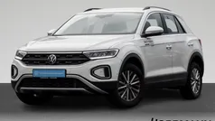 Gebruikt 2023 VW T-Roc Life SUV | € 26.432 (Eerlijke prijs)