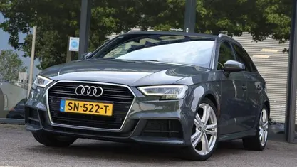 Occasion Audi A3 Sportback S-Line 150 PK (110 kW) 2018 Grijs Hatchback
