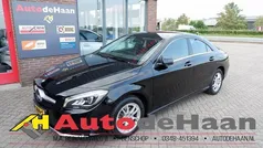 Zwart Gebruikt 2017 Mercedes CLA200 Ambition Sedan | € 20.995 (Eerlijke prijs)