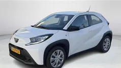 Gebruikt 2024 Toyota Aygo X Play SUV | € 17.900 (Eerlijke prijs)