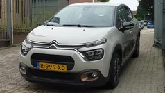 Grijs Gebruikt 2022 Citroën C3 PureTech Hatchback | € 14.995 (Eerlijke prijs)