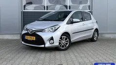 Gebruikt 2015 Toyota Yaris Hatchback | € 7.885 (Eerlijke prijs)
