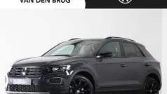 Grijs Gebruikt 2021 VW T-Roc Style SUV | € 30.895 (Eerlijke prijs)