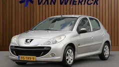 Gebruikt 2012 Peugeot 206+ Urban Move Hatchback | € 3.995 (Eerlijke prijs)