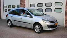 Grijs Gebruikt 2008 Renault Clio GrandTour Dynamique Stationwagen | € 3.495 (Eerlijke prijs)