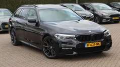 Zwart Gebruikt 2019 BMW 520 M Sport Stationwagen | € 26.999 (Goede deal)