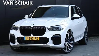 Occasion 2020 BMW X5 Executive SUV | € 52.999 (Super prijs)