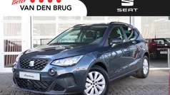 Grijs Gebruikt 2024 Seat Arona Business SUV | € 21.400 (Eerlijke prijs)