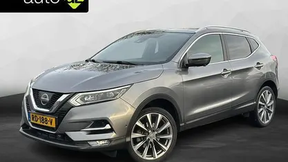 Grijs Gebruikt 2017 Nissan Qashqai 360º SUV | € 14.900 (Eerlijke prijs)