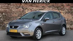 Grijs, metallic lak Gebruikt 2017 Seat Ibiza CONNECT Hatchback | € 8.945 (Super prijs)
