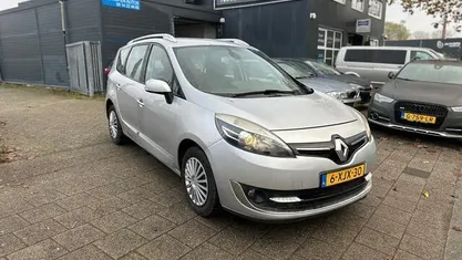 Occasion Renault Grand Scénic III Bose Edition 132 PK (97 kW) 2013 Grijs MPV