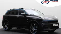 Zwart (metallic) Gebruikt 2021 Lynk & Co 01 SUV | € 22.450 (Eerlijke prijs)