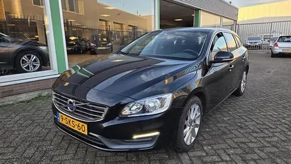 Occasion 2013 Volvo V60 Momentum Stationwagen | € 7.950 (Eerlijke prijs)