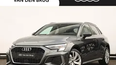 Grijs Gebruikt 2024 Audi A3 Sportback S-Line Hatchback | € 33.800 (Eerlijke prijs)