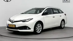 Gebruikt 2019 Toyota Auris Touring Sports Stationwagen | € 18.945 (Eerlijke prijs)