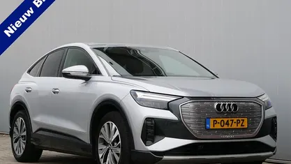 Occasion 2022 Audi Q4 e-tron Competition SUV | € 28.950 (Super prijs)