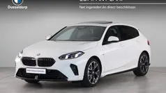 Wit Gebruikt 2024 BMW 120 M Sport Hatchback | € 40.450 (Super prijs)