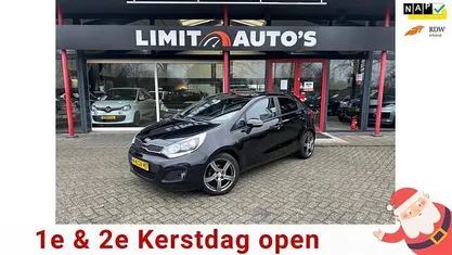 Zwart Gebruikt 2013 Kia Rio Plus Hatchback | € 5.999 (Eerlijke prijs)