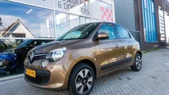 Bruin Gebruikt 2014 Renault Twingo Expression Hatchback | € 6.450 (Eerlijke prijs)
