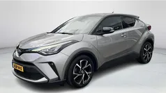 Gebruikt 2021 Toyota C-HR SUV | € 22.950 (Eerlijke prijs)
