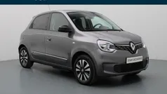 Grijs metallic Gebruikt 2023 Renault Twingo Techno Hatchback | € 14.790 (Eerlijke prijs)